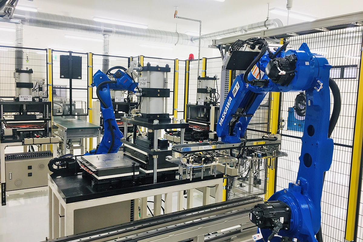 産業用ロボットを活用した生産